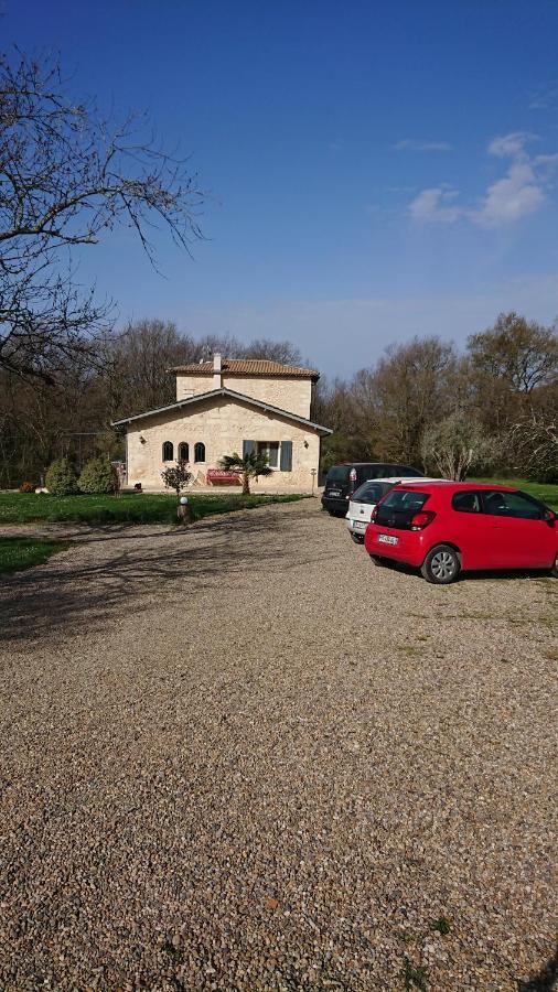 Domaine Verte Vallee Lignan-de-Bordeaux Exteriér fotografie